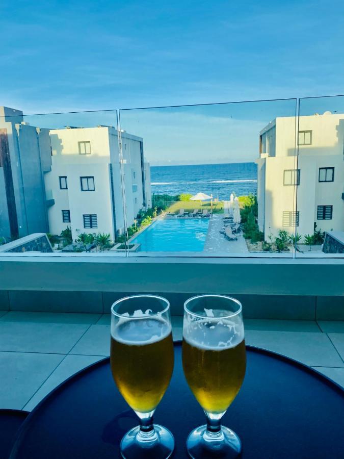 Eastern Blue Beachfront Luxury Apartment Poste Lafayette 외부 사진